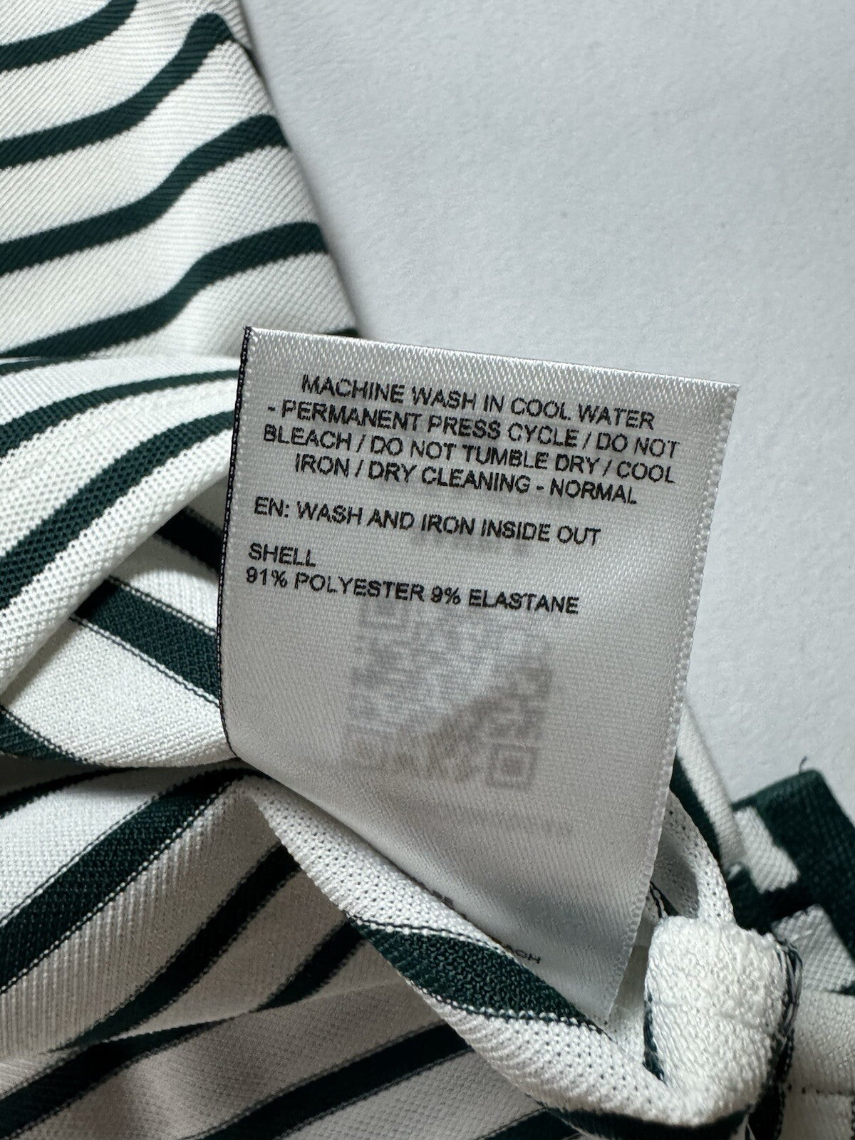 Puma Women’s Golf Shirt Sz S.   (B.131/7)