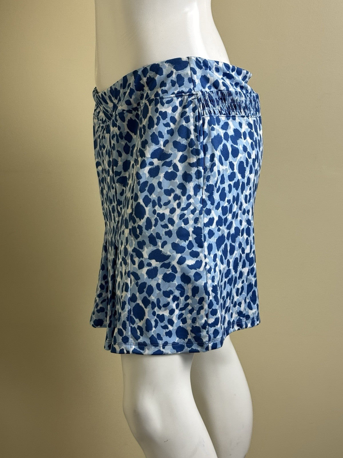 Sport Haley Women’s Golf Skirt Skort Sz L.      (B.145)