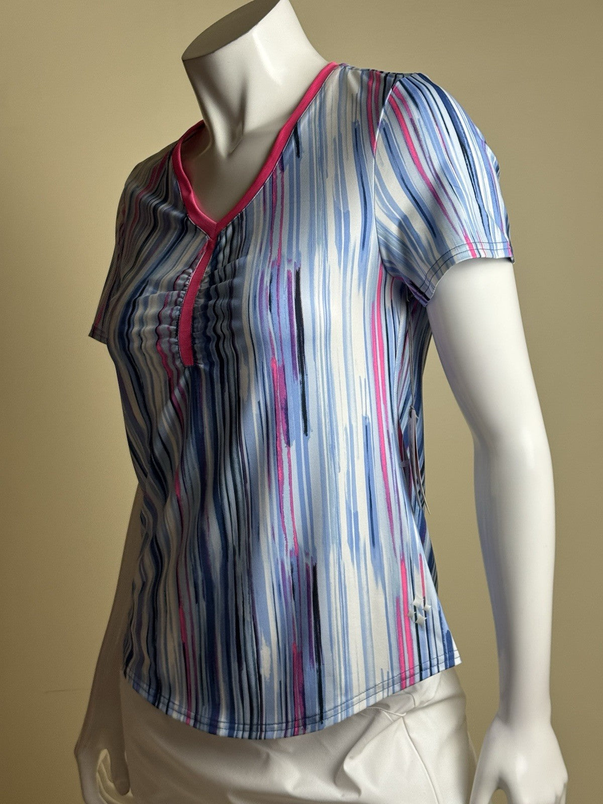 JOFIT Women's Golf Shirt Size S.   (B.182)