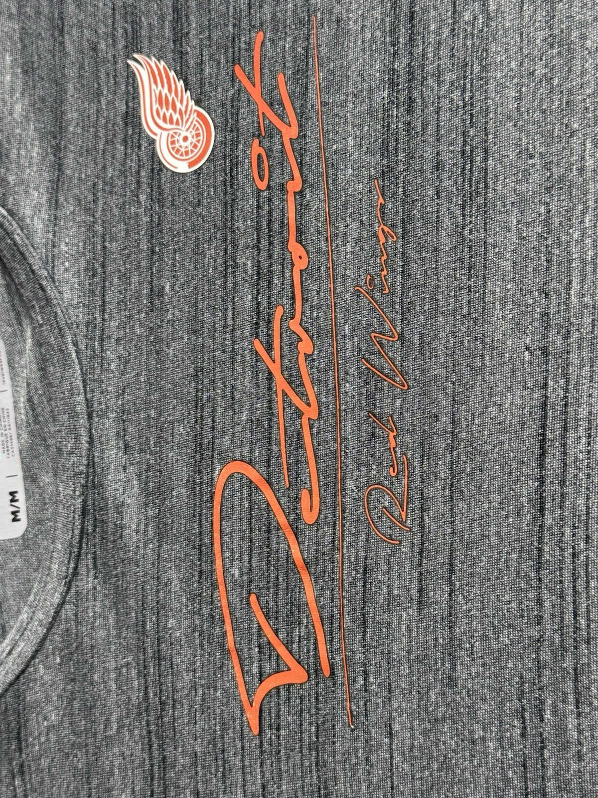 LeverWear Women's Detroit Logo T-shirt Sz M   (B.172)