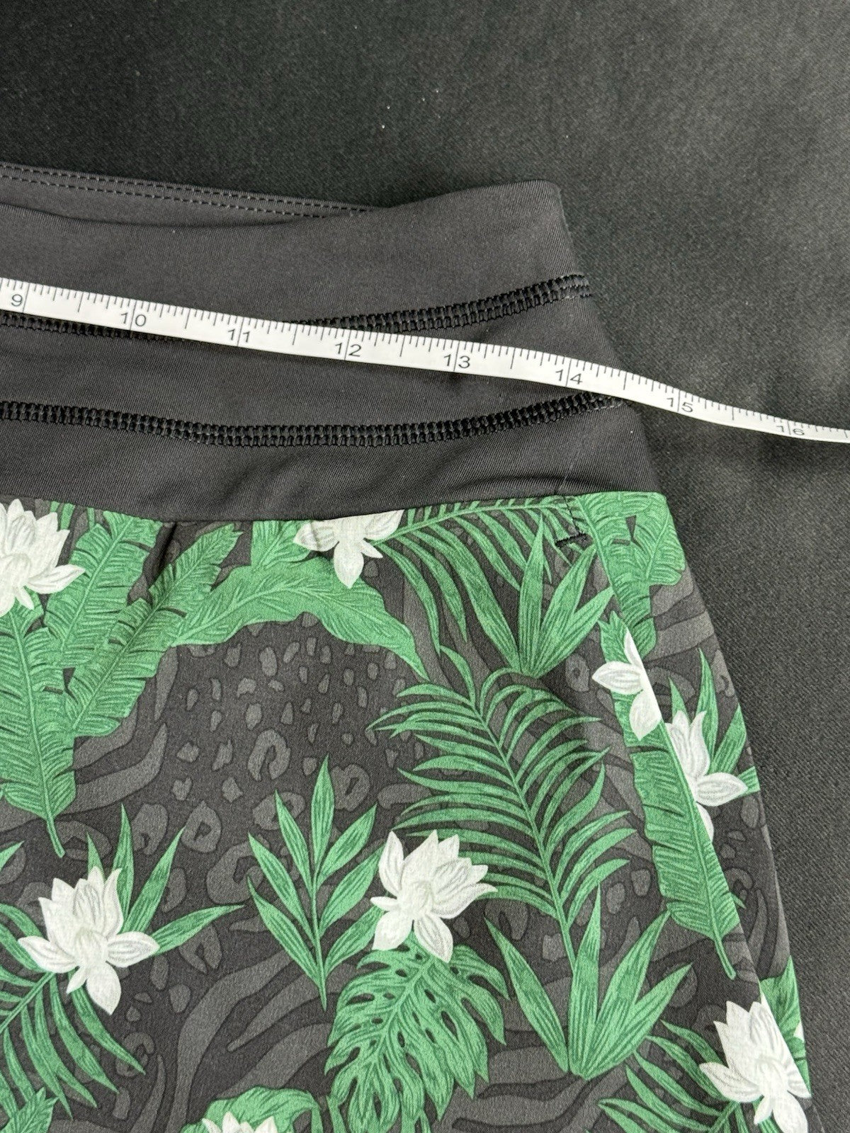 PUMA Women's Golf Tennis Skort Skirt Sz S (B.153/8)