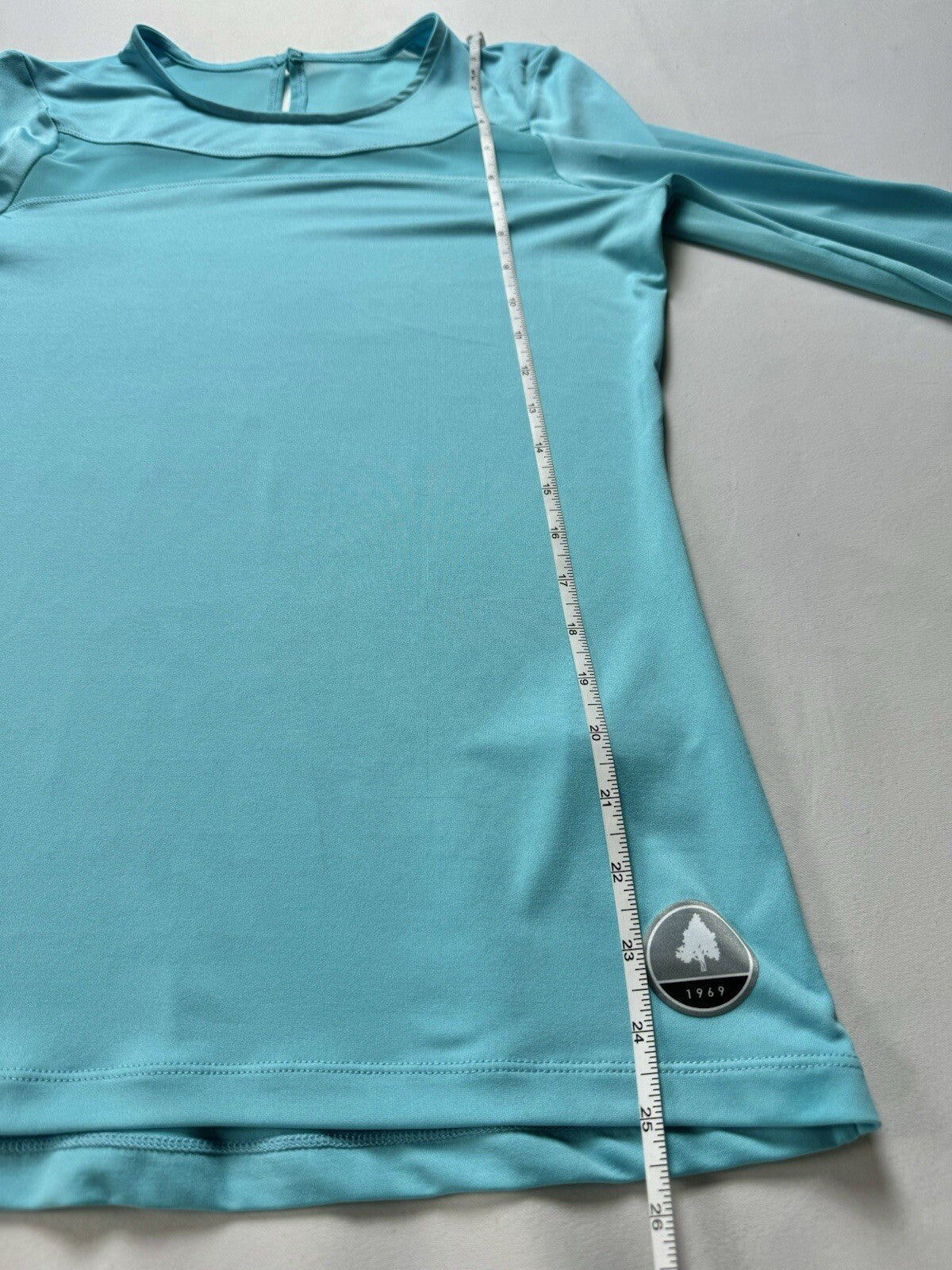 LeverWear Women's Golf Long Sleeve Shirt Sz S.   (B.105)