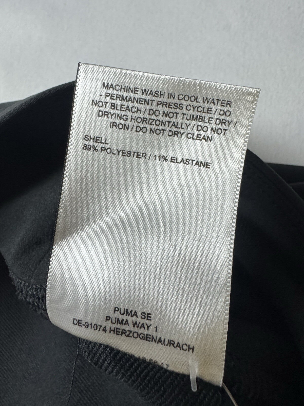 Puma Women’s Golf Pants Sz S.   (B.142/1)