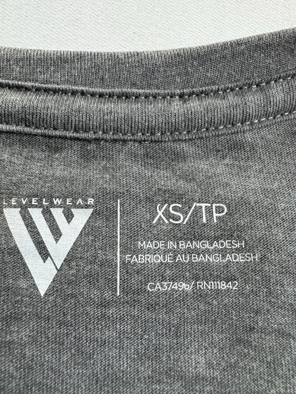 LeverWear Women's Golf shirt Sz XS   (B.165)