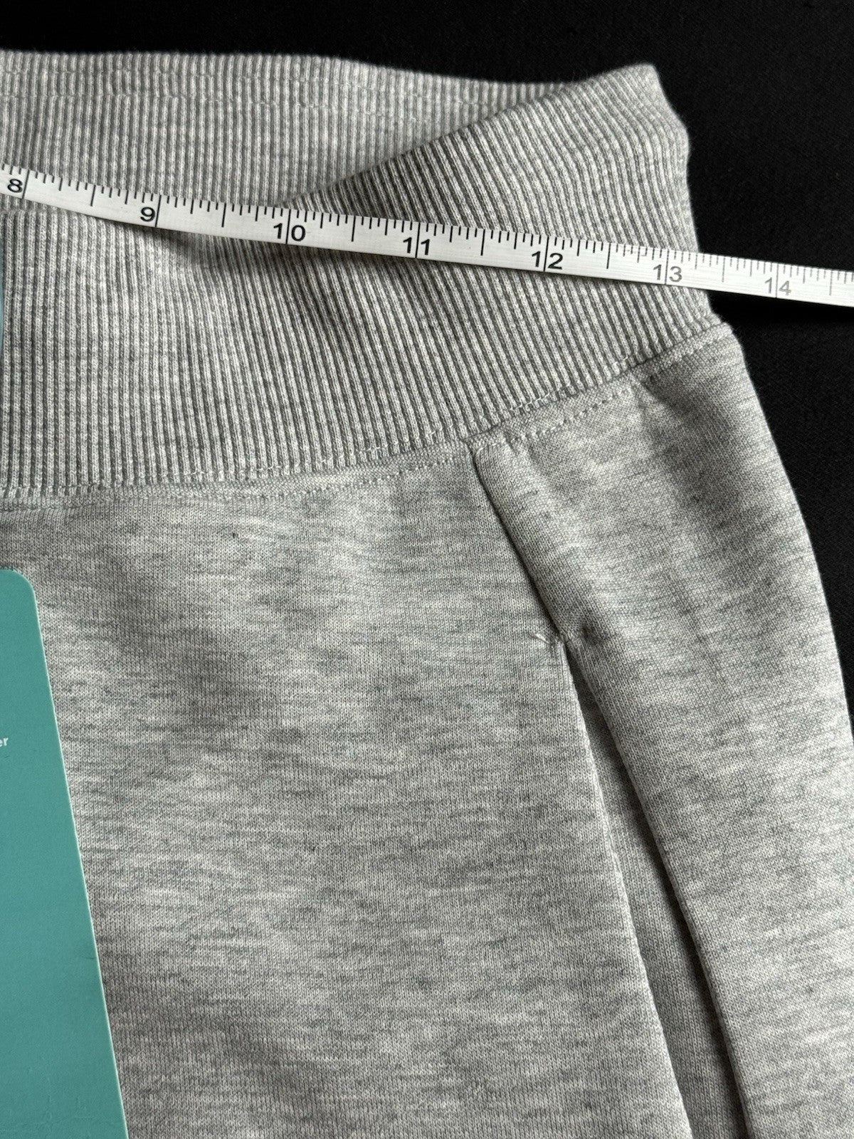 LeverWear Women’s SweatPants Size S.     (B.157)
