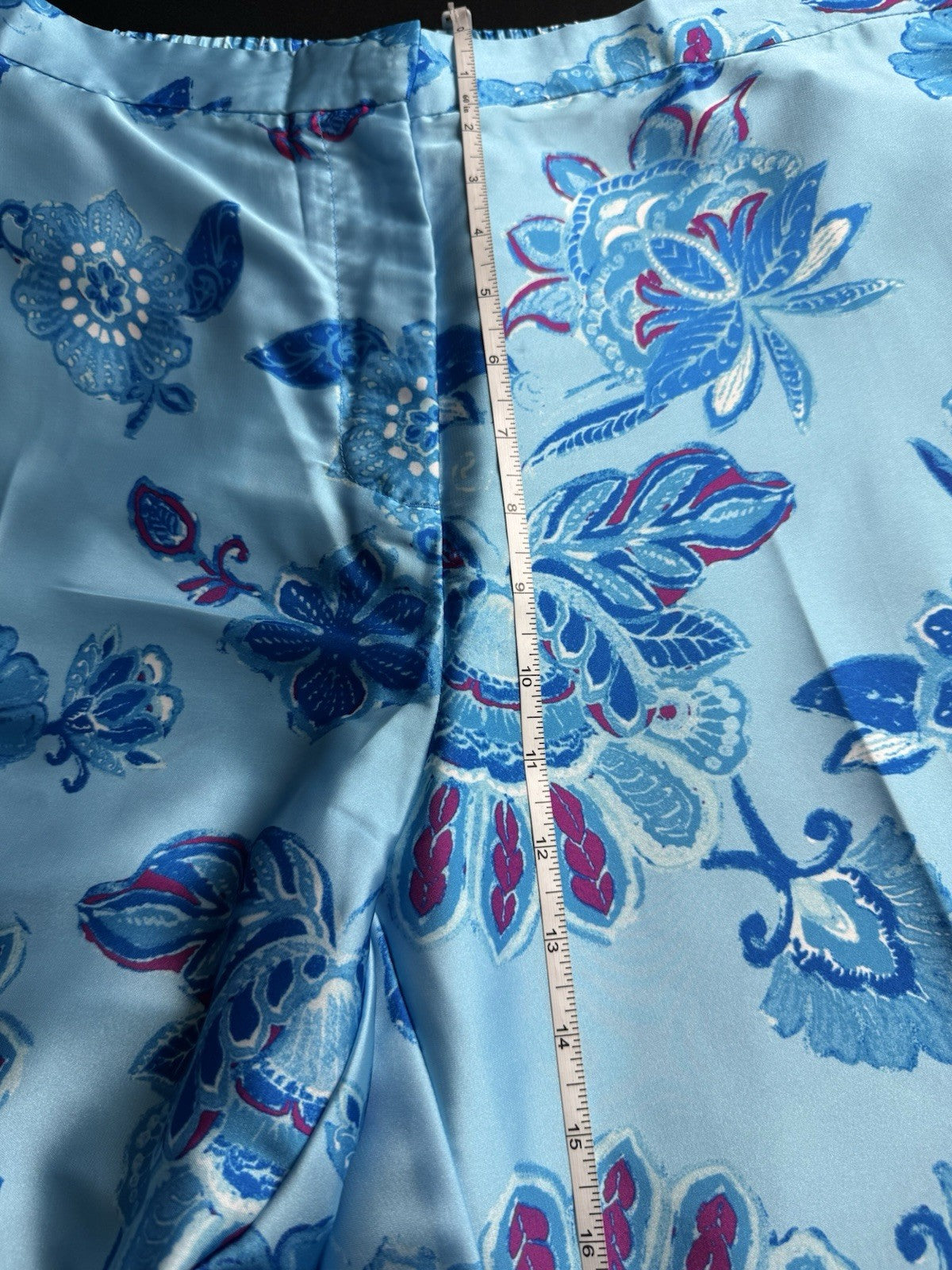 $68 Magaschoni Trousers Blue Floral Sz XL.  (B.159)