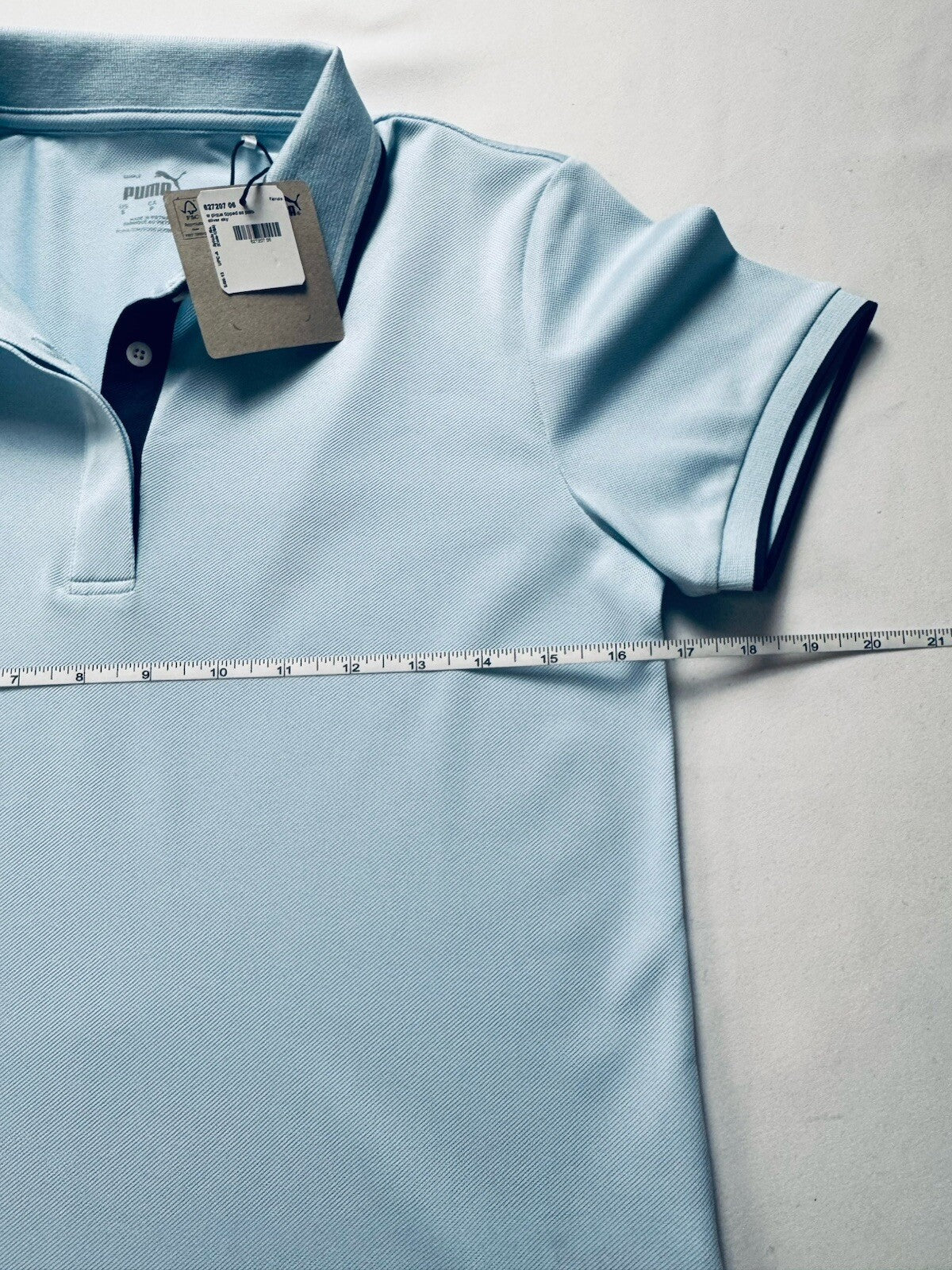 Puma Women’s Golf Shirt Sz S.   (B.117/5)