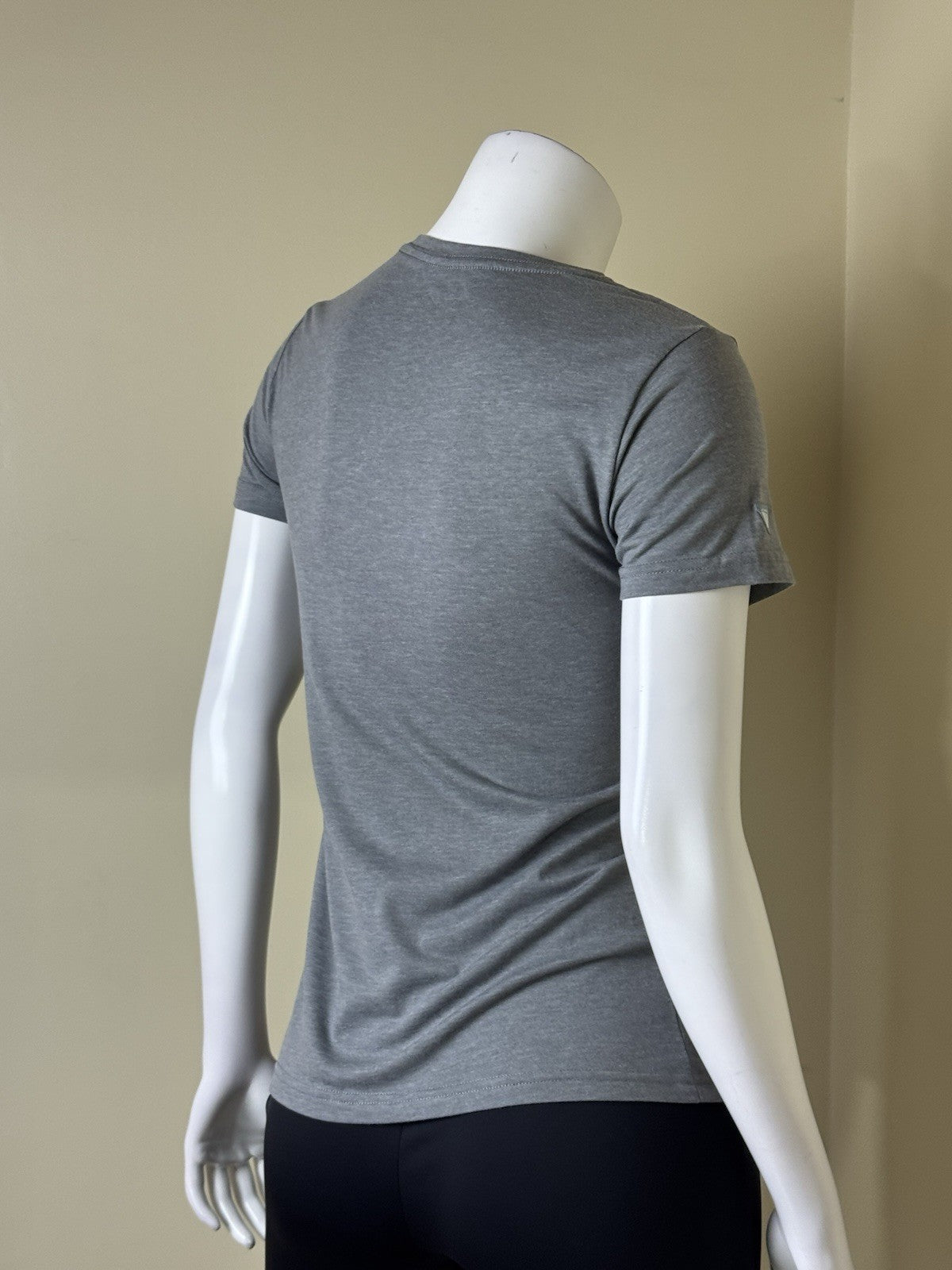 LeverWear Women's Golf shirt Sz XS   (B.165)