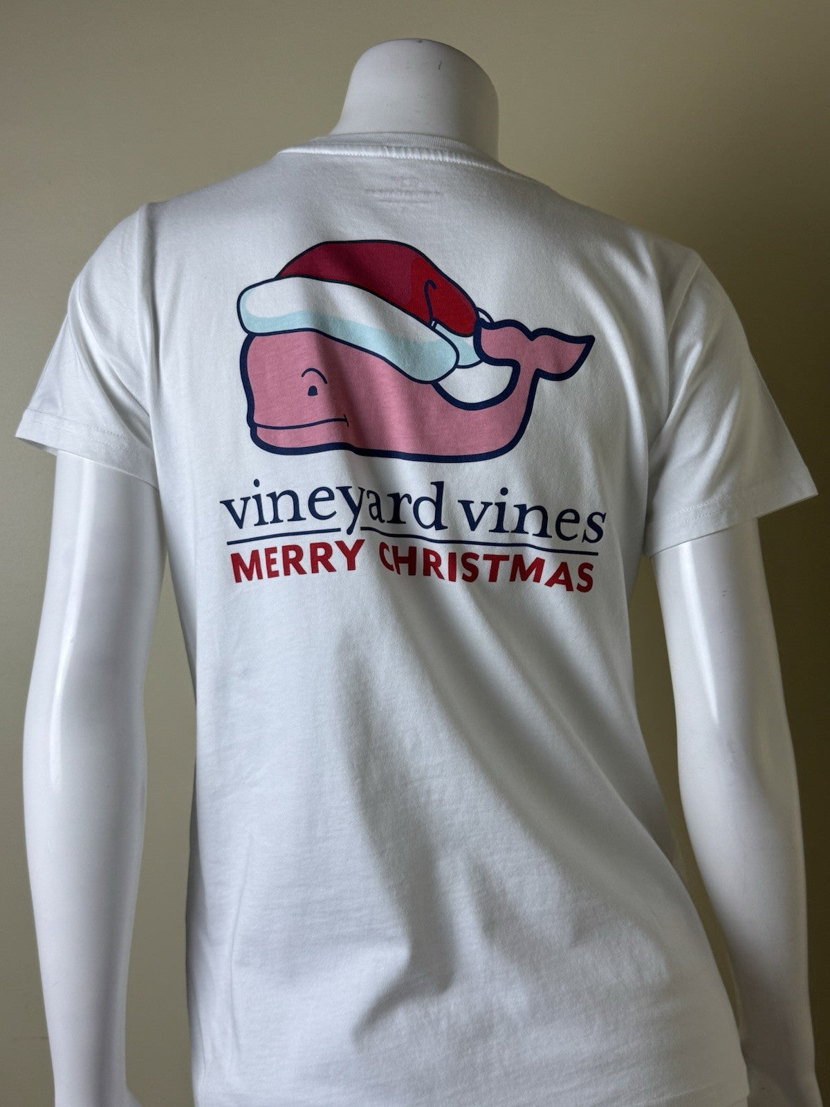 Vineyard Vines Women’s T-shirt Merry Christmas Wale Logo Sz M.     (B.162)