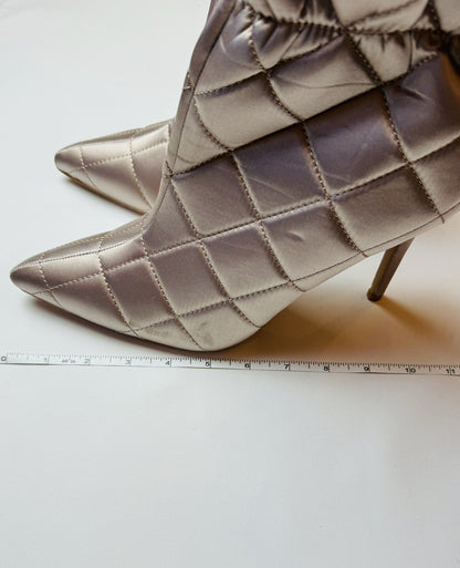 Cape Robbin Women's Metallic Mauve Color Soft Boots Size 10 - product photo 6