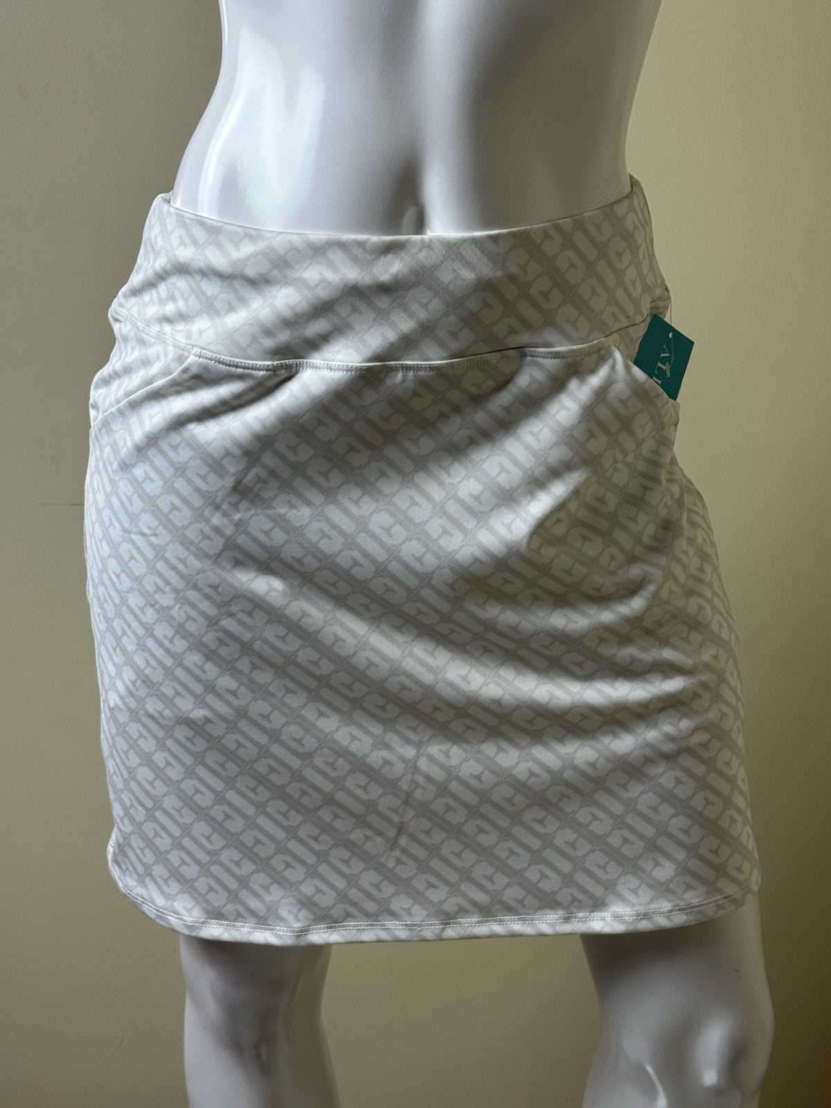 Allie Burke Women's Golf,Tennis Skort Sz S. (B.165)