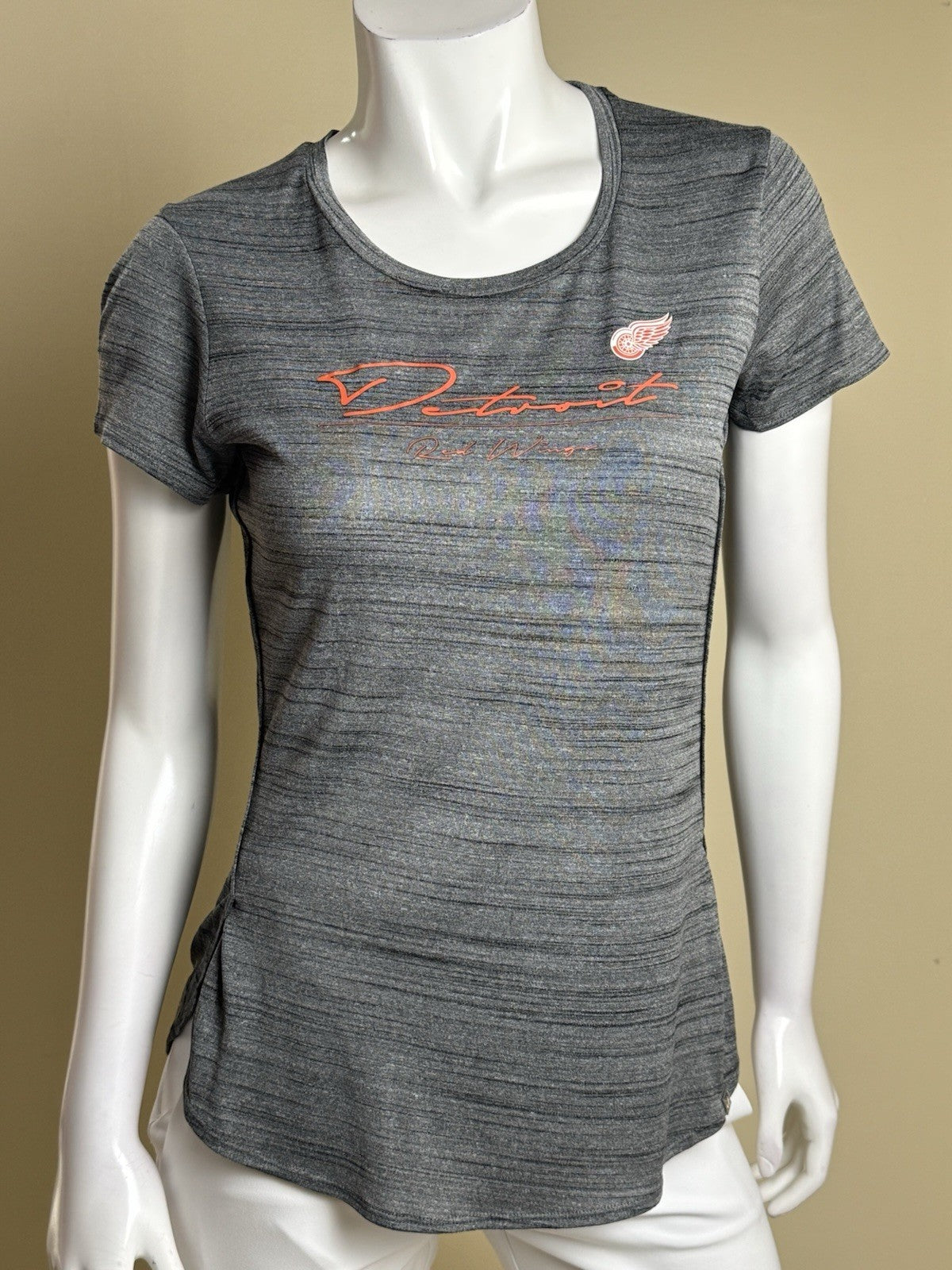 LeverWear Women's Detroit Logo T-shirt Sz M   (B.172)