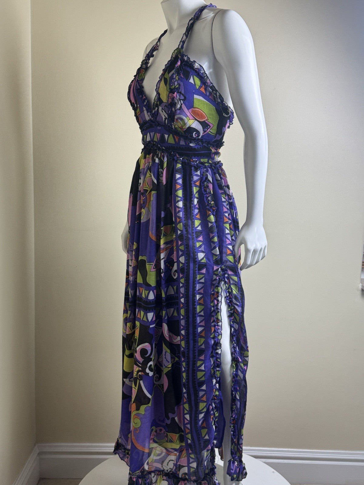 Live 4 Truth Multi Maxi Long Dress Sz S.     (B.159)
