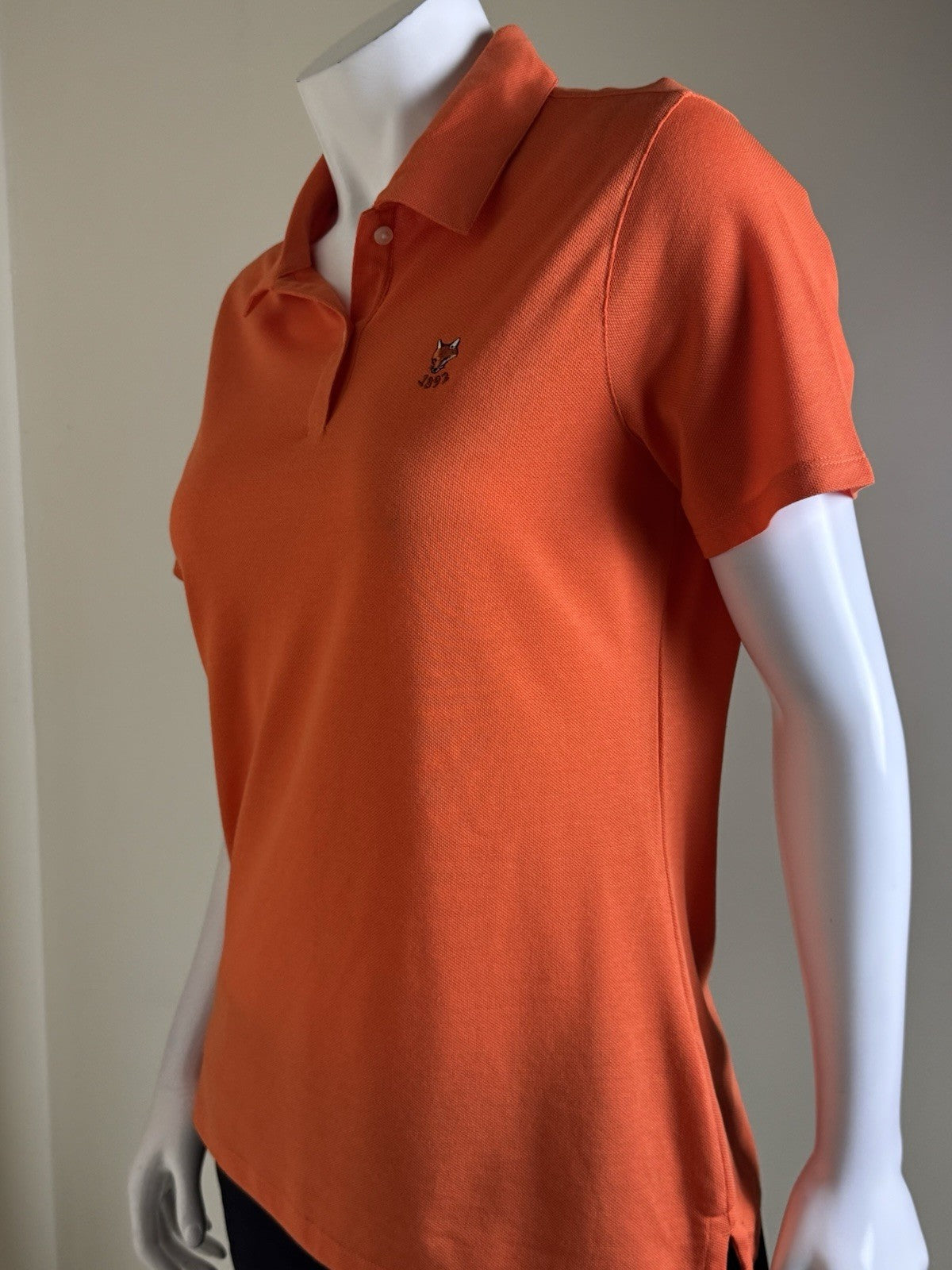 Cutter and Buck Women’s Polo Shirt Size M (B.160)