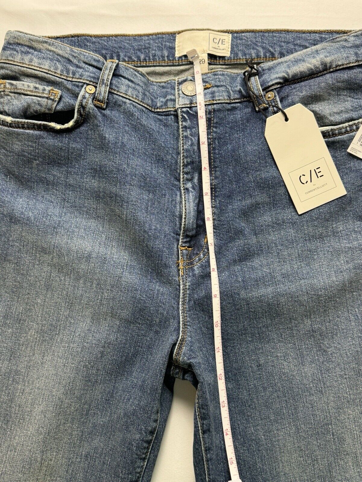 $228 C/E by Current Elliott Women’s Sz 29 Straight Leg Blue Jeans    (B.53)