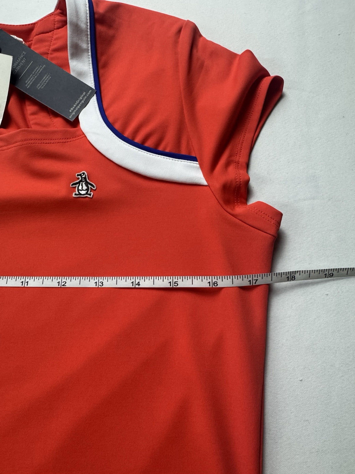 $90 An Original Penguin by Munsingwear Women’s Golf shirt Sz S.     (B.33)