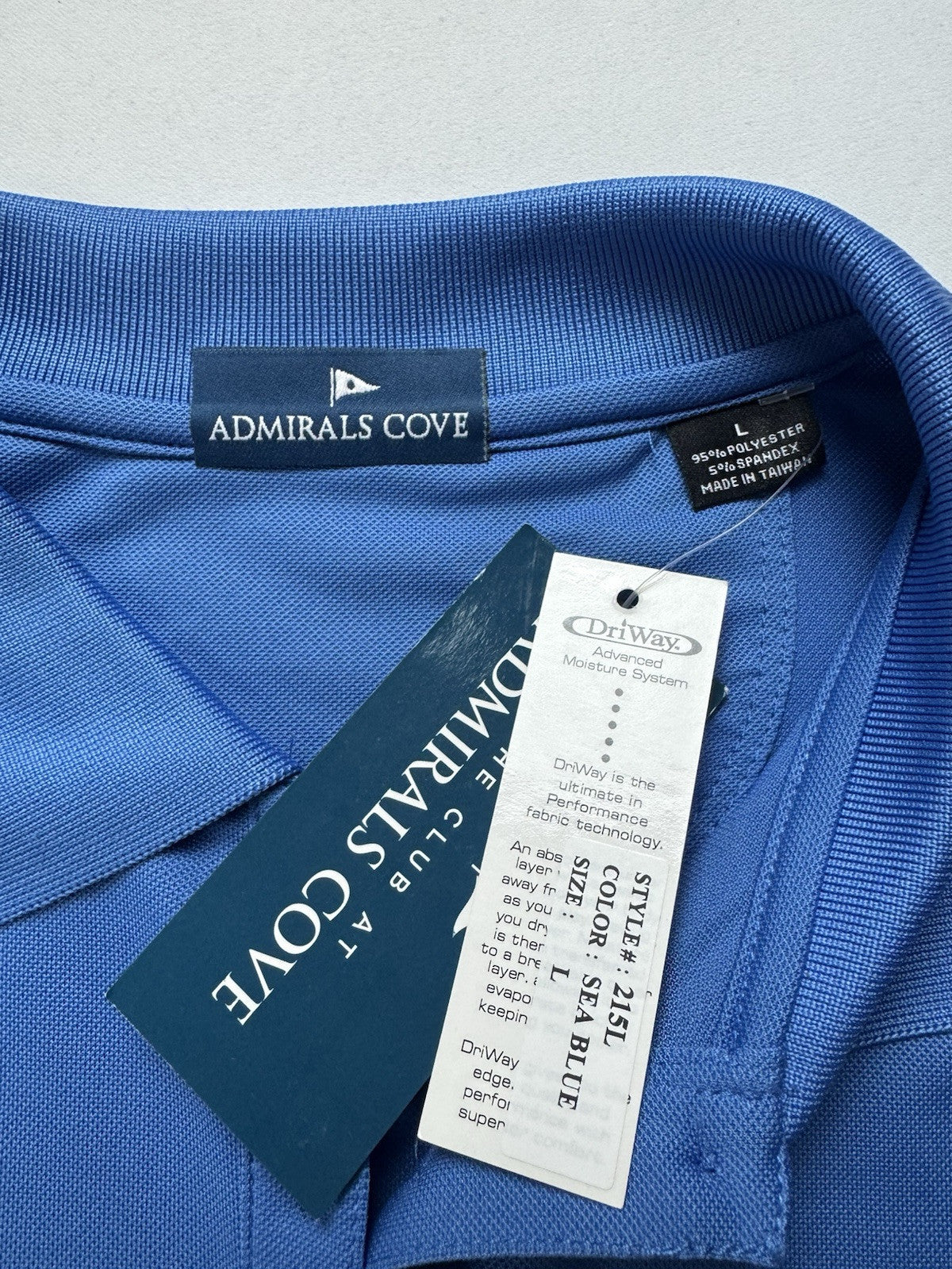 ADMIRALS COVE Women’s Golf Blue shirt Sz L.  (B.39)