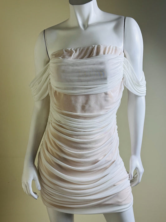 Women’s Lace White Dress Size XL       (B.147)