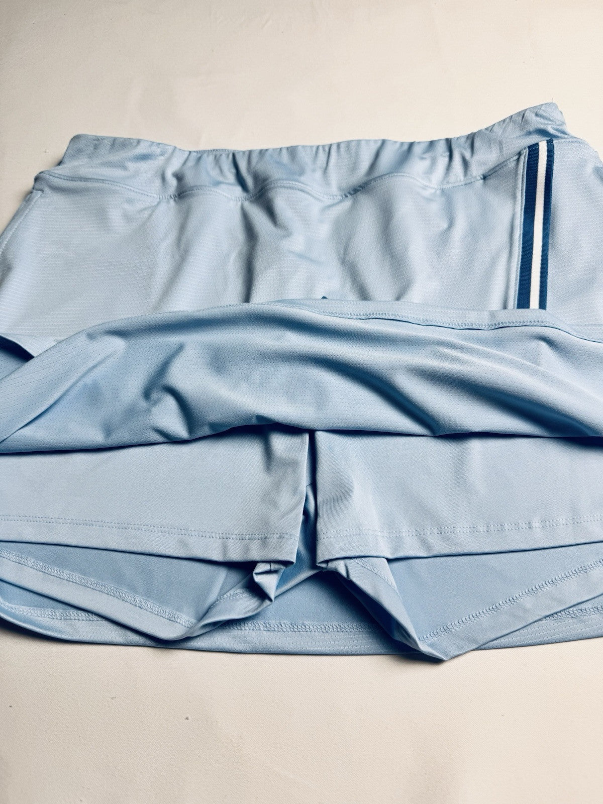 Sport Haley Women’s Golf Skirt Skort Sz L.      (B.124)