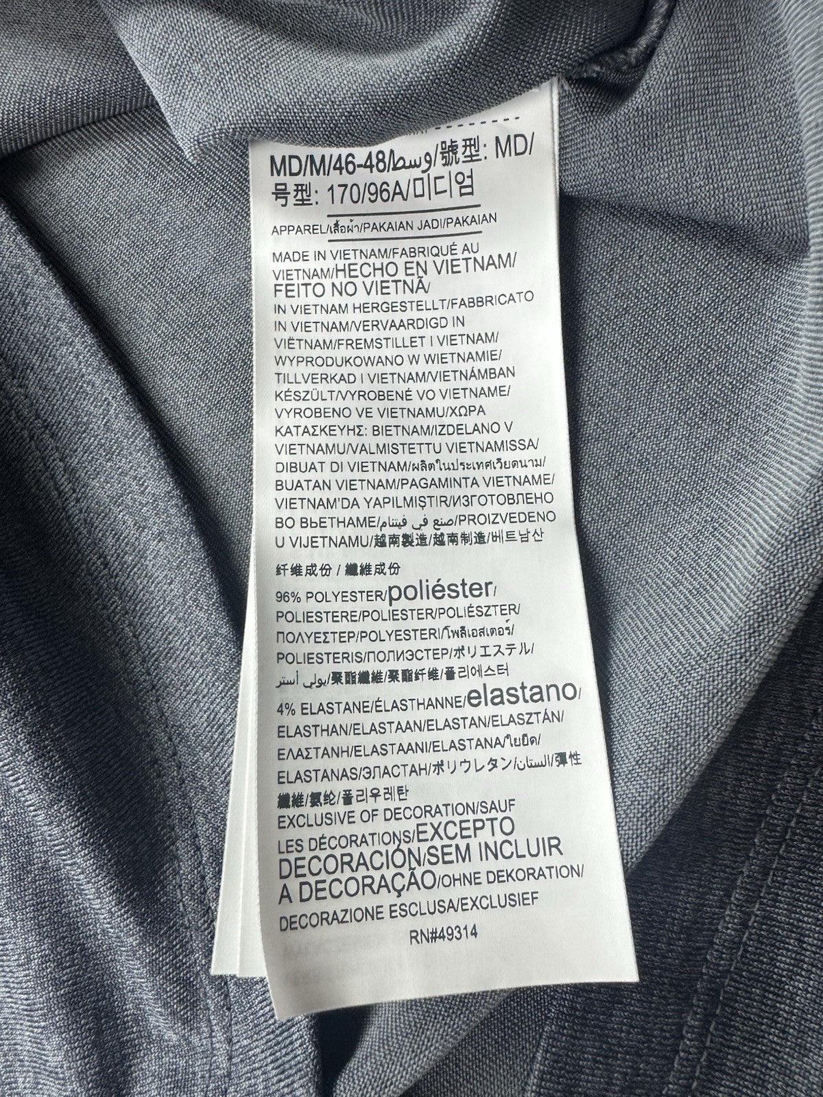 Under Armour Women's Golf Tennis Shirt Sz M.    (B.44)