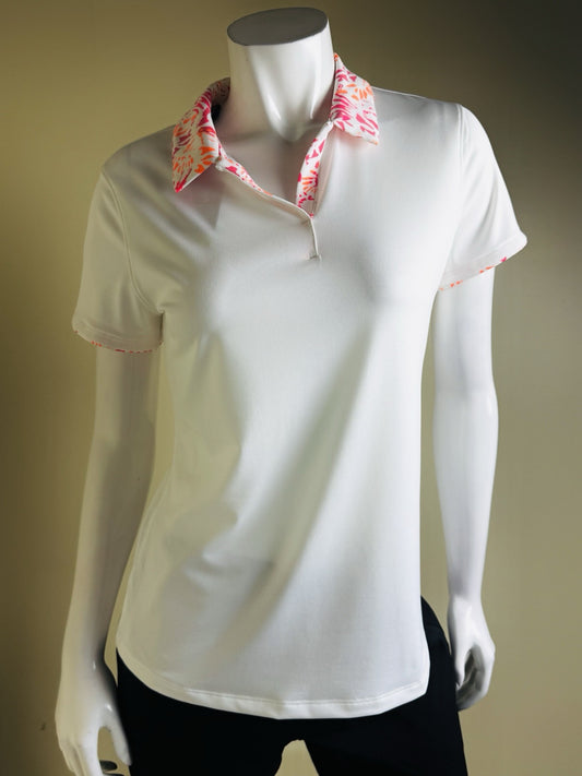 Under Armour Women's Golf Tennis Shirt Sz M.    (B.33)