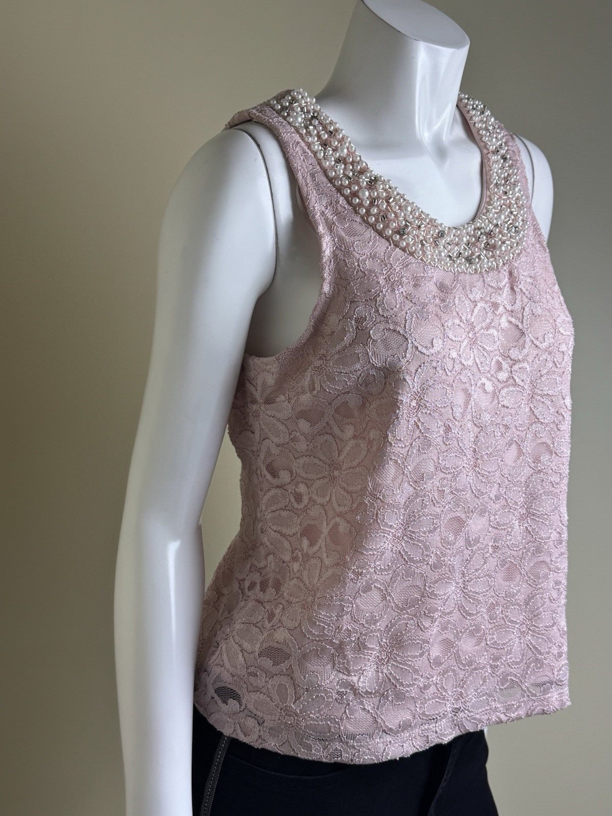 R&M Richards Women’s Lace Pearly Blouse Sz 12P.  (B.94)