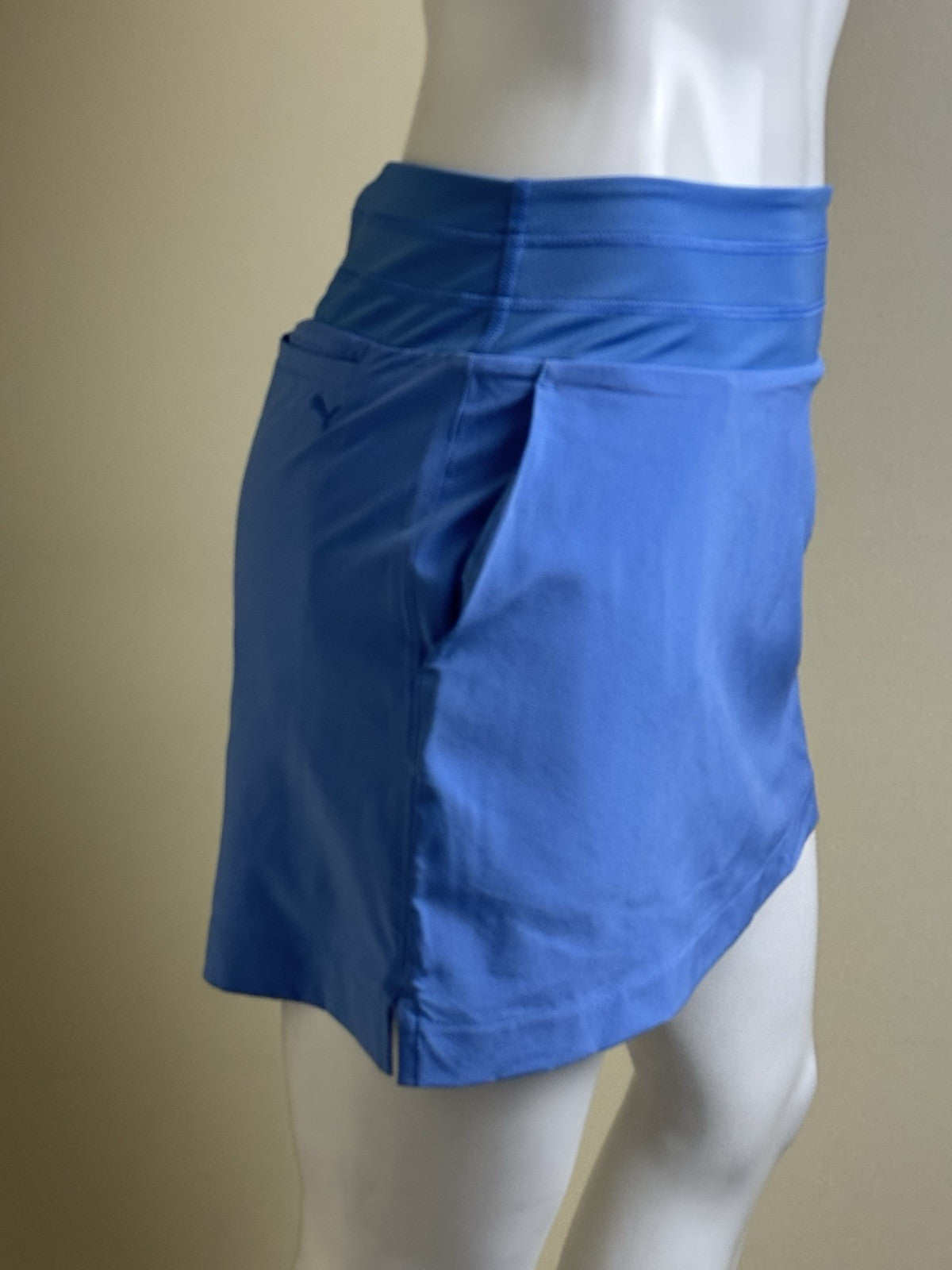 PUMA Women's Golf Tennis Skort Skirt Sz S.    (B.94)