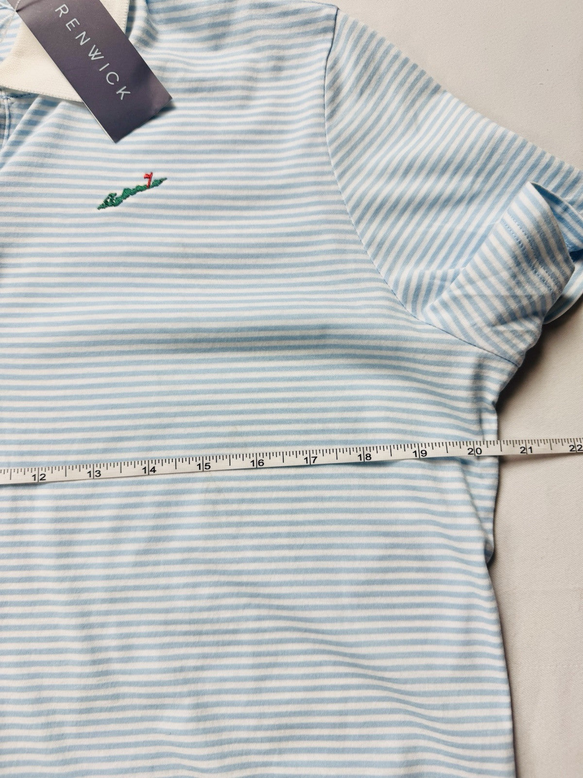 Renwick Women’s Polo Golf Shirt Sz L.      (B.43)