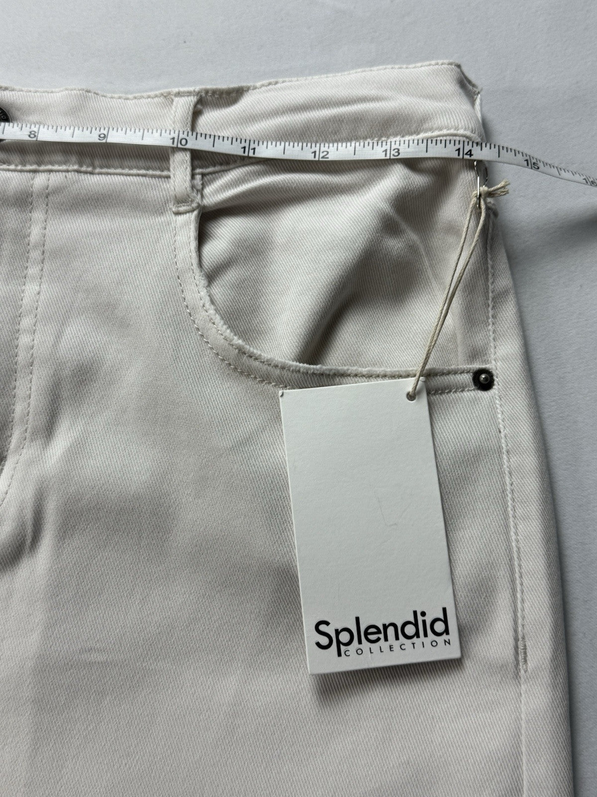 $178 Splendid Ivory Denim Long Skirt Size S.      (B.146)