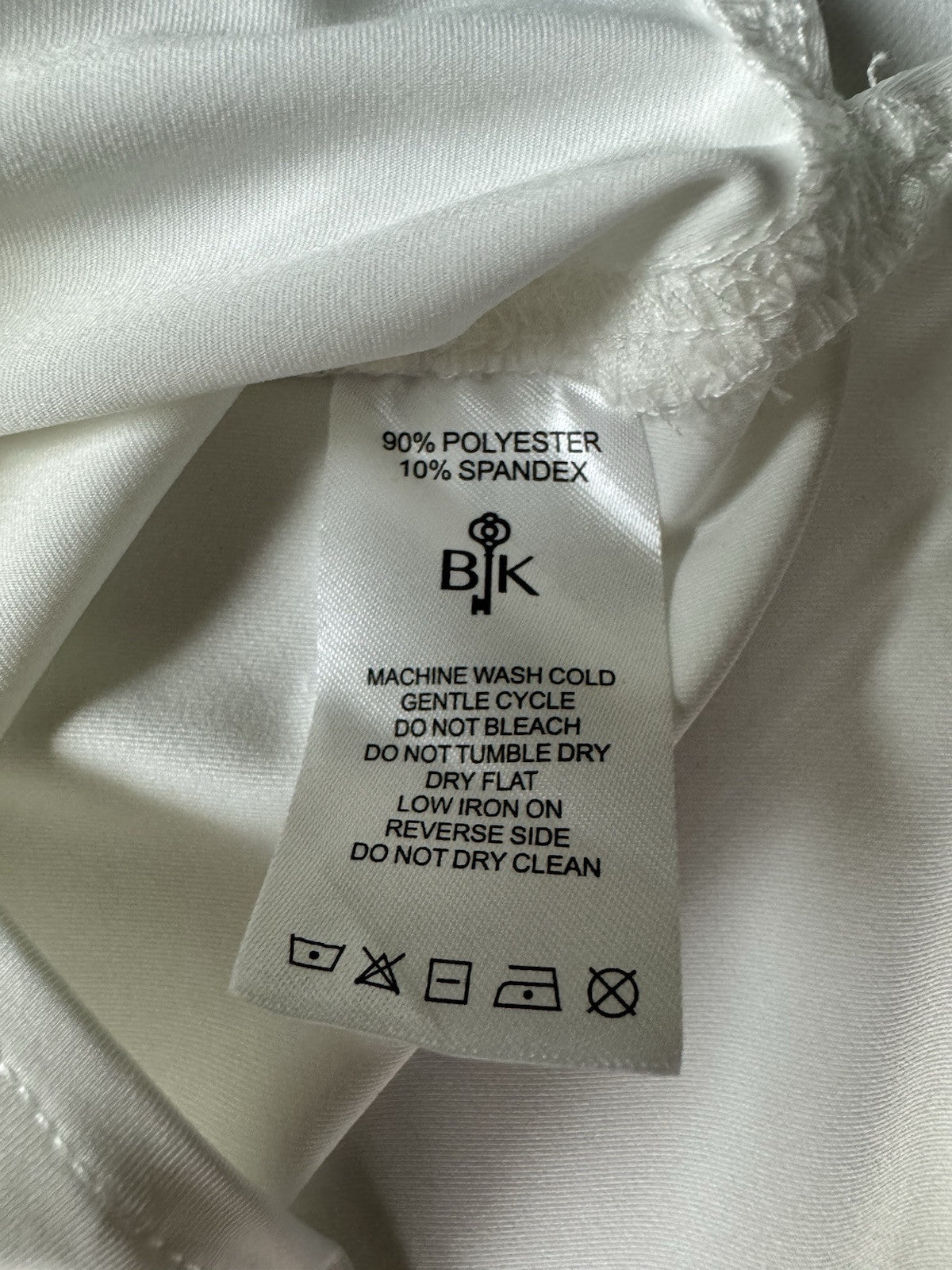 BELYN KEY Women’s Golf Shirt Sz S.    (B.33)