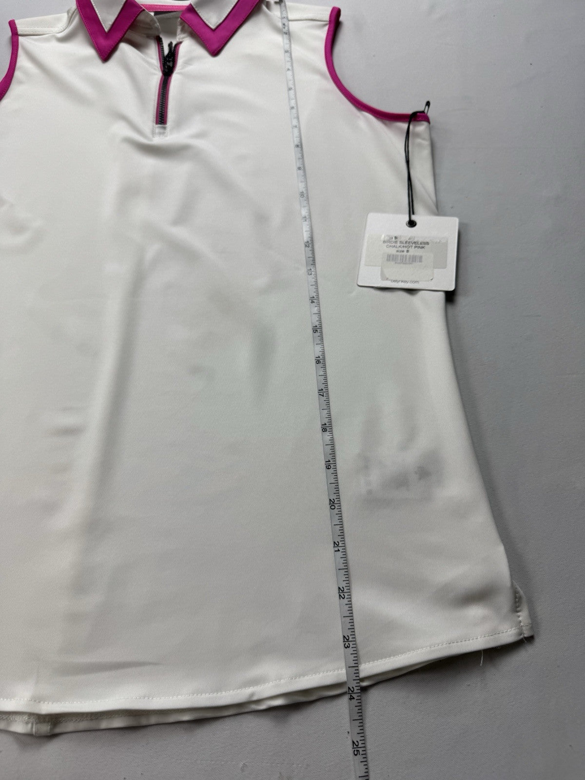 BELYN KEY Women’s Golf Shirt Sz S.    (B.33)