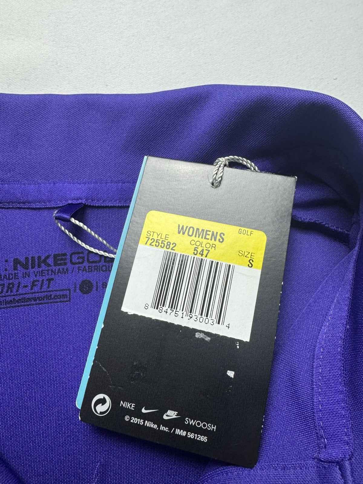 Nike Dri-fit Women’s Golf Shirt Sz S.    (B.33)