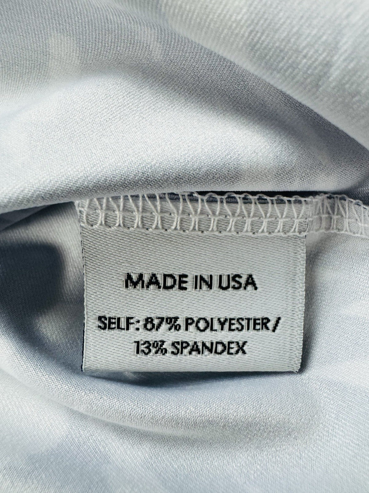 Amy Sport Women's Golf Shirt Sz M.      (B.145)