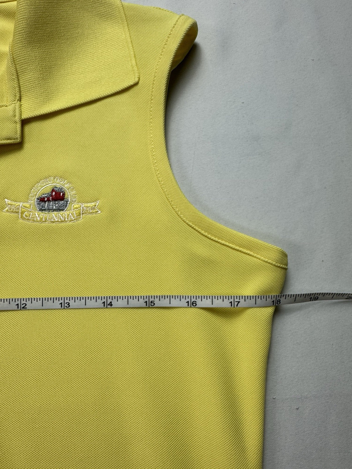 Greg Norman Women's Golf Polo Shirt Sz M (B.44)