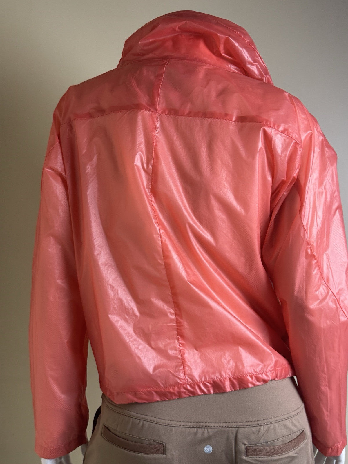 $129 Inspired Style Women's Orange Windbreaker Size L.      (B.43)