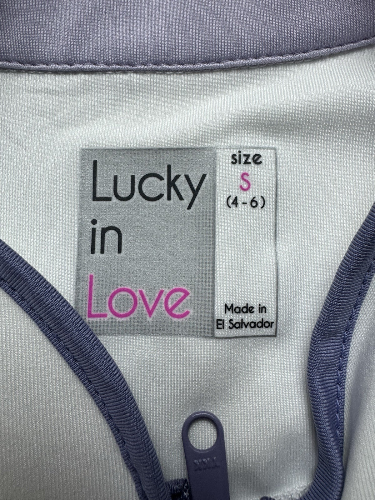 Lucky In Love Women’s Top Sleeveless Tennis Golf Shirt Sz S.     (B.33)