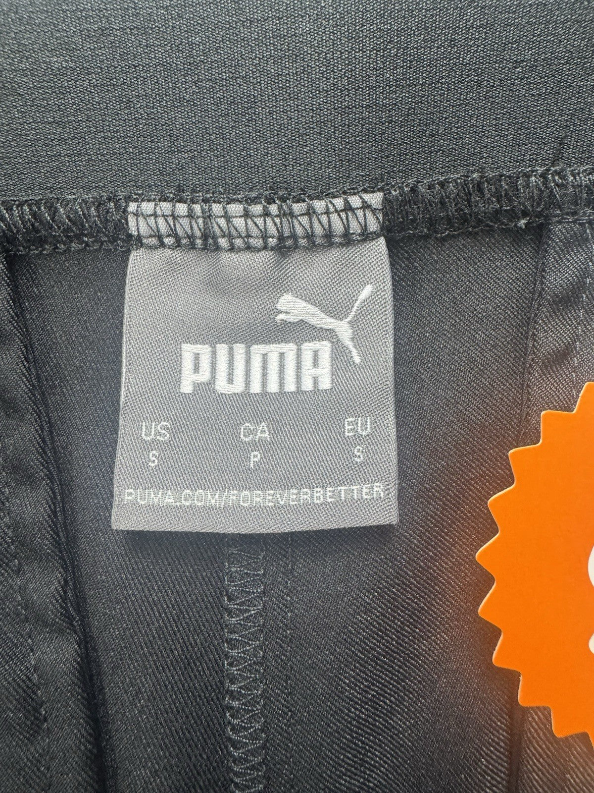 PUMA Women’s Golf Shorts Size S. (B.148)