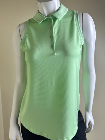 Under Armour Women's Golf Tennis Shirt Sz M.    (B.33)