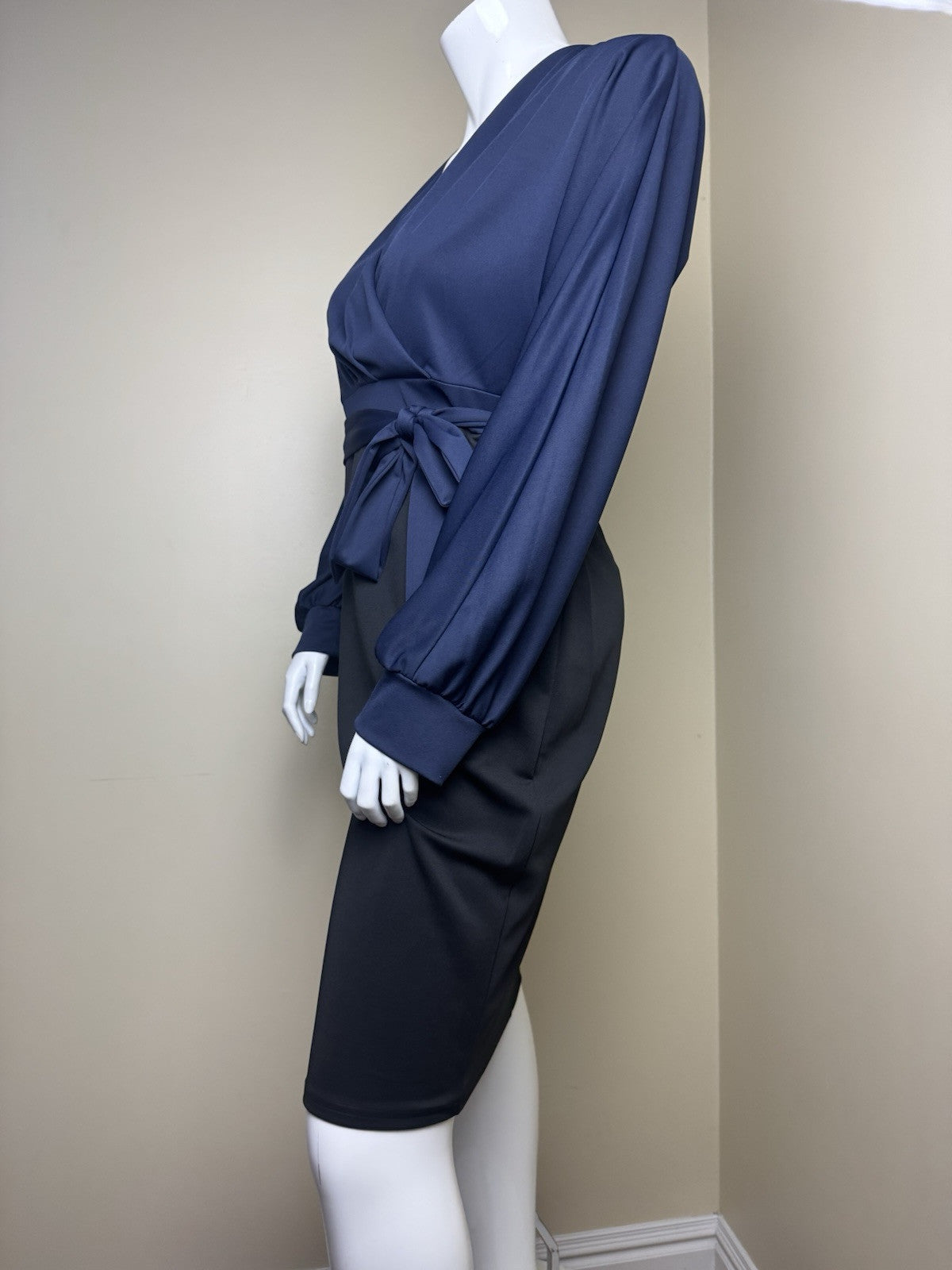 GRACE KARIN Women’s Belted Dress Navy Black Size XL. (B.135)