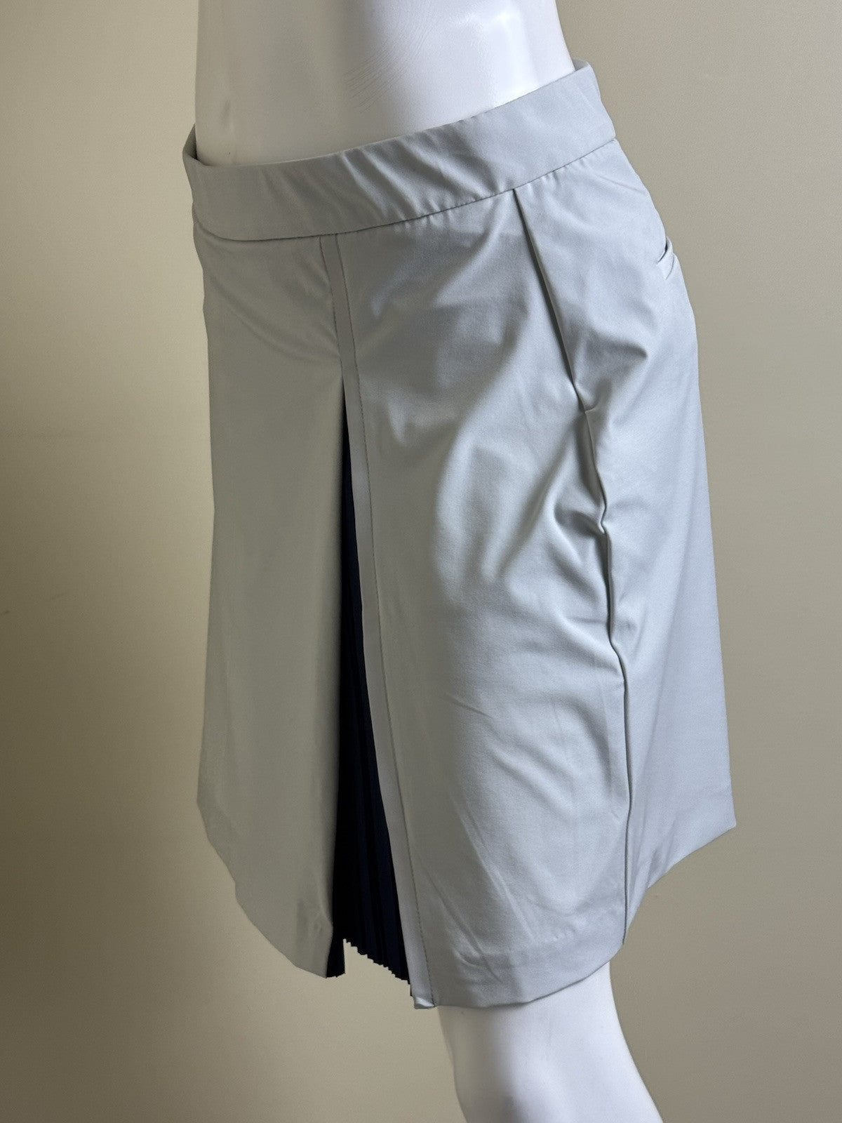 $179 KJUS Women's Siena Golf Skort Skirt Sz M/38