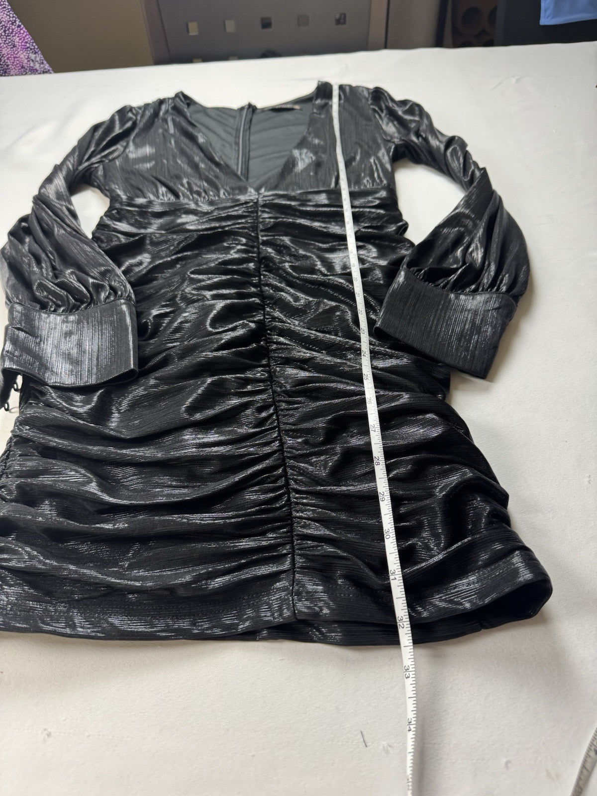 Mad For Love Black Long Sleeve Dress V-Neck Sz S. (B.147)