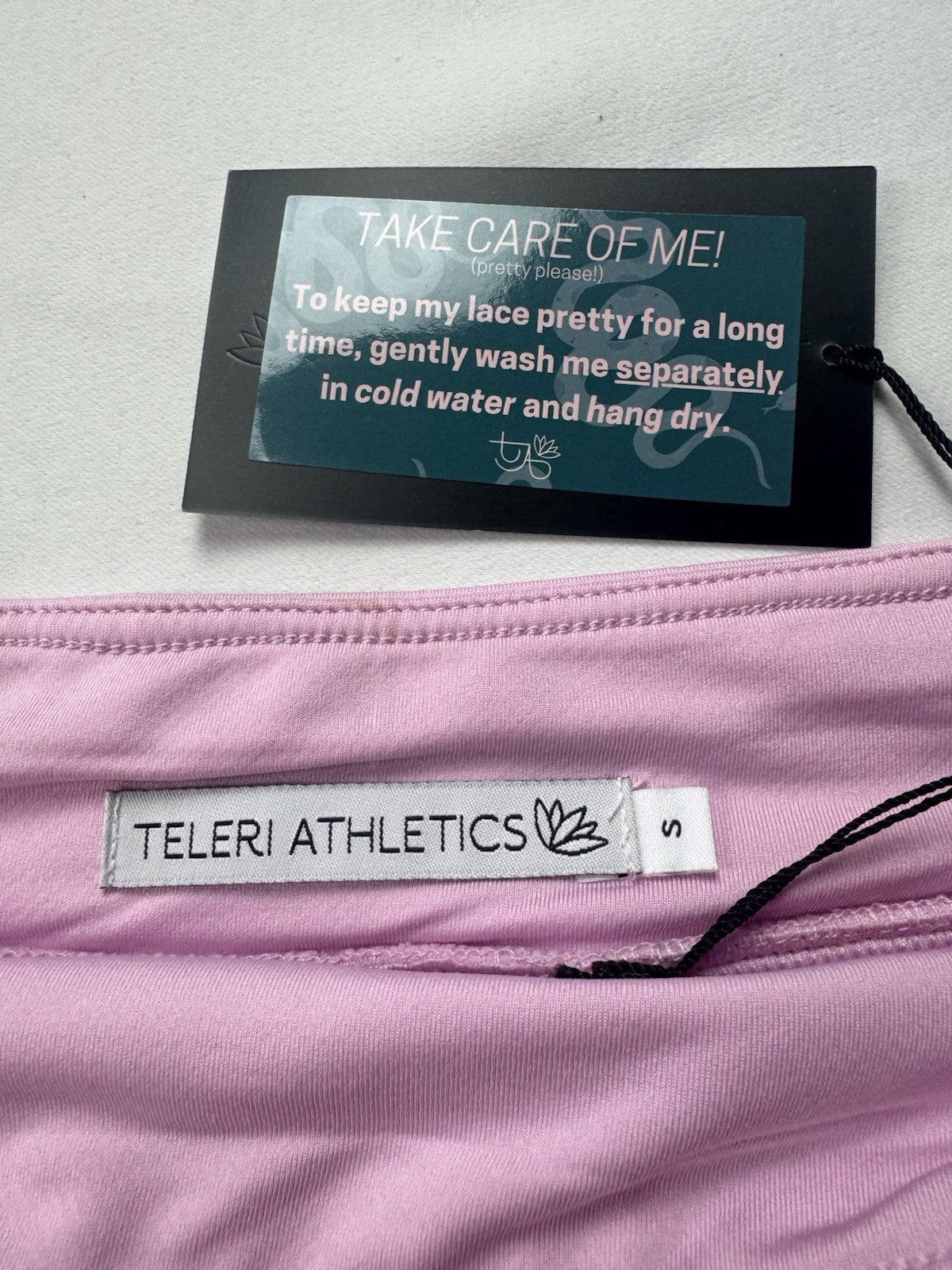 Teleri Athletics Women’s Skort Skirt Size S   (B.43)