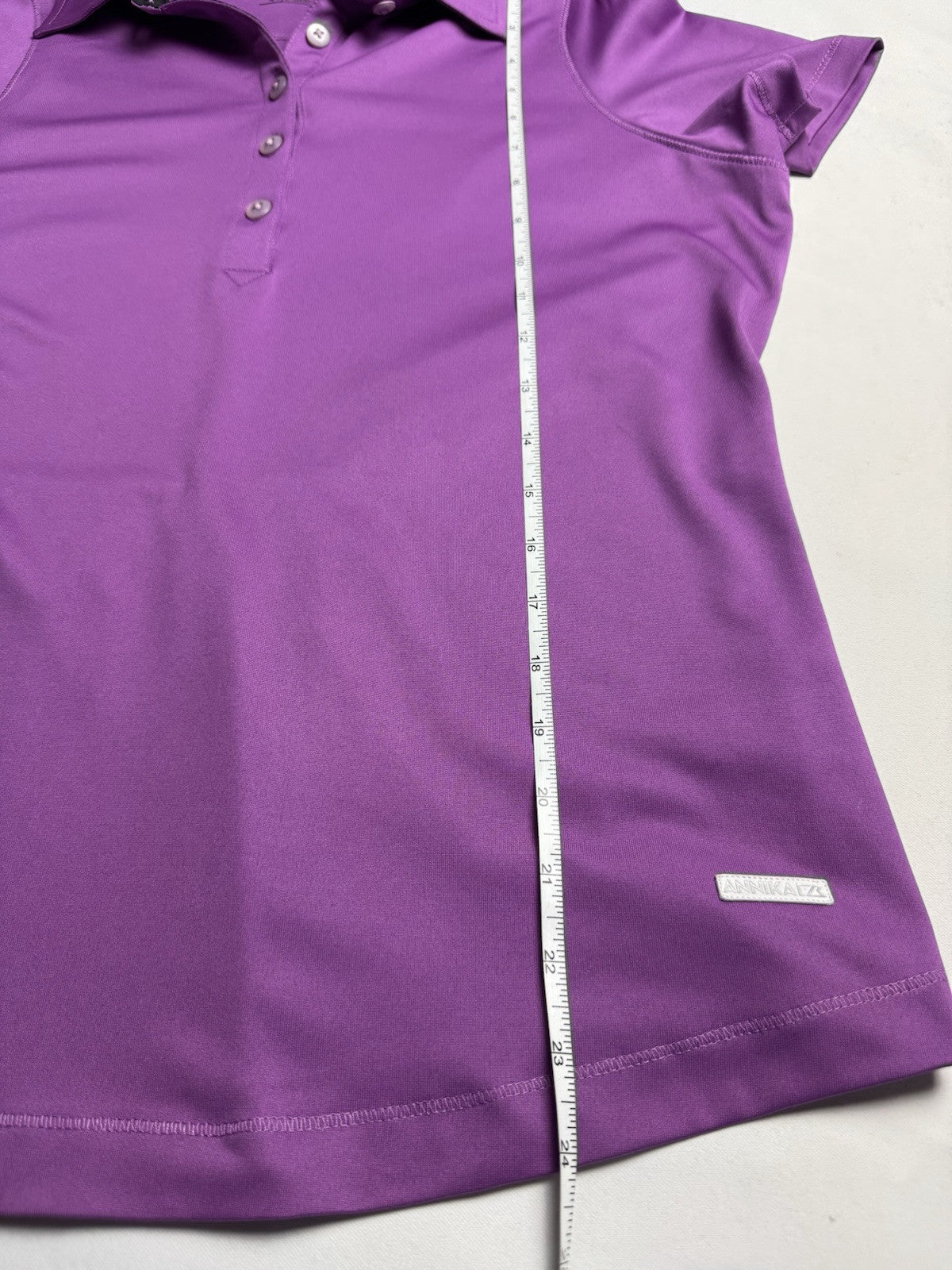 Annika Cutter and Buck Women’s Short Sleeve Polo Shirt Size L.      (B.124)