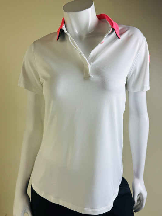 Under Armour Women's Golf Tennis Shirt Sz M.    (B.33)