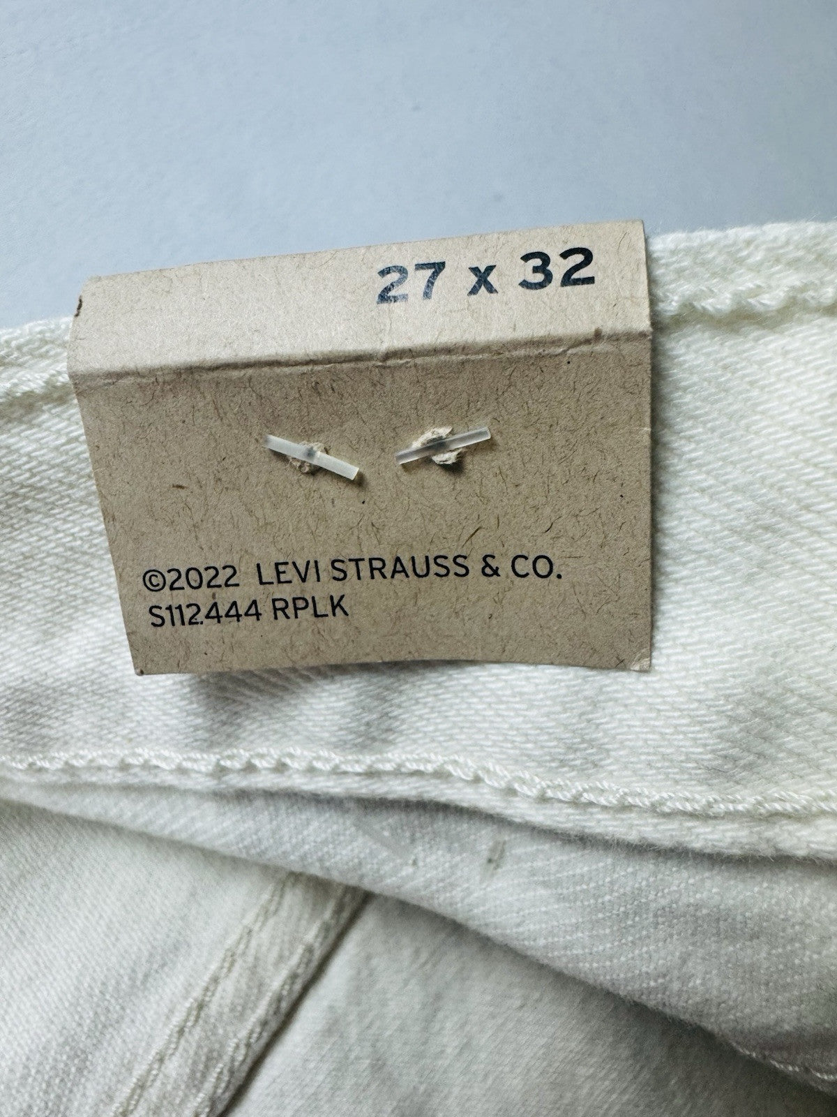 $69 Levis 501 Jeans Women’s Sz 27x32 Ivory Tye Die Jeans.    (B.138)