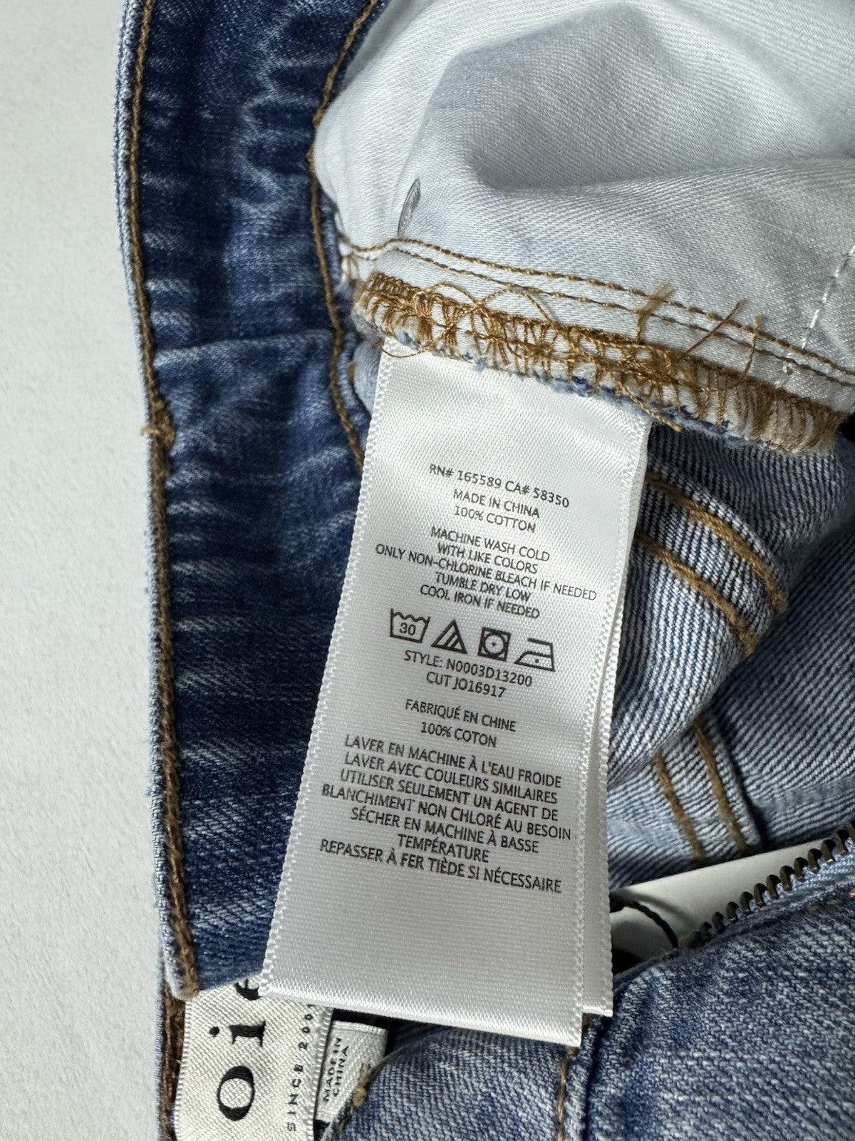 $228 Joie Women's Estella Boyfriend Jeans Sz 25.    (B.118)