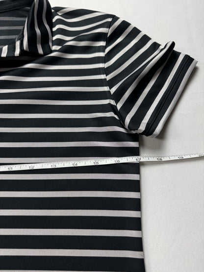 Nike Dri-fit Women’s Golf Shirt Sz S.    (B.33)