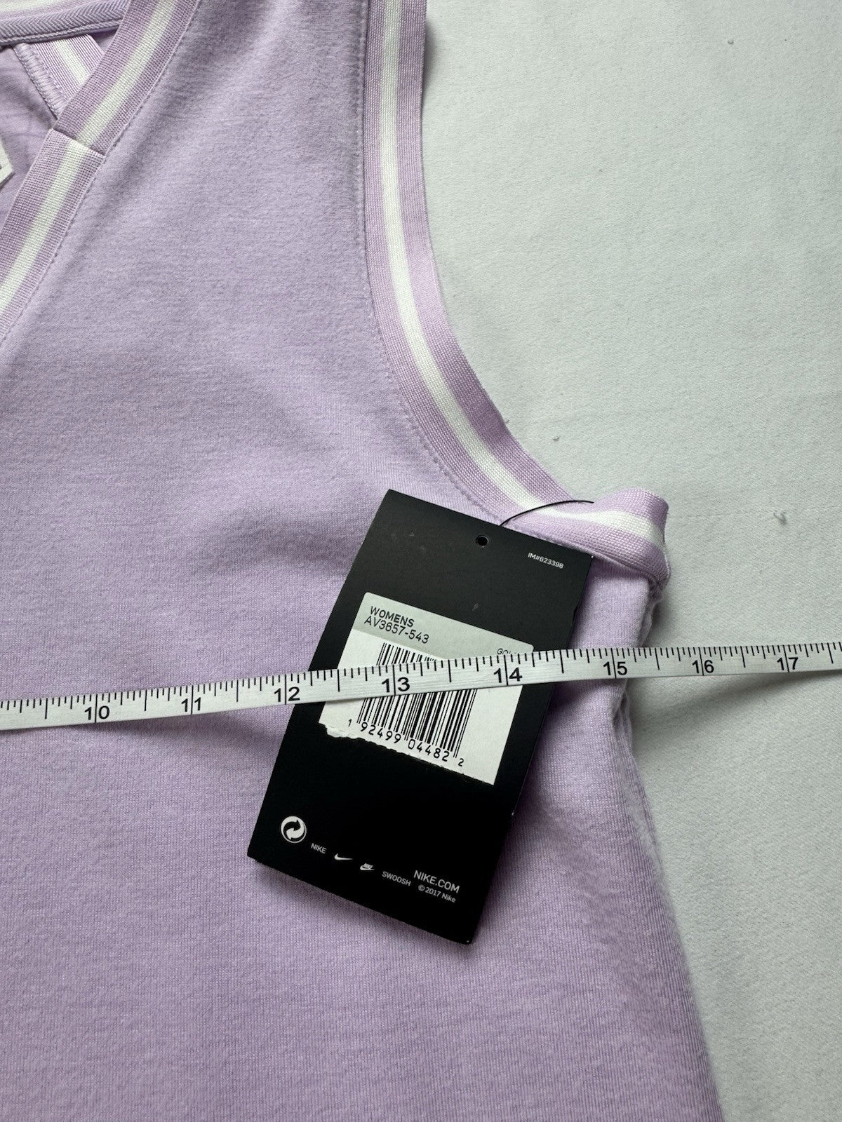 Nike Women’s Golf Sleeveless Top Sz XS. (B.148)