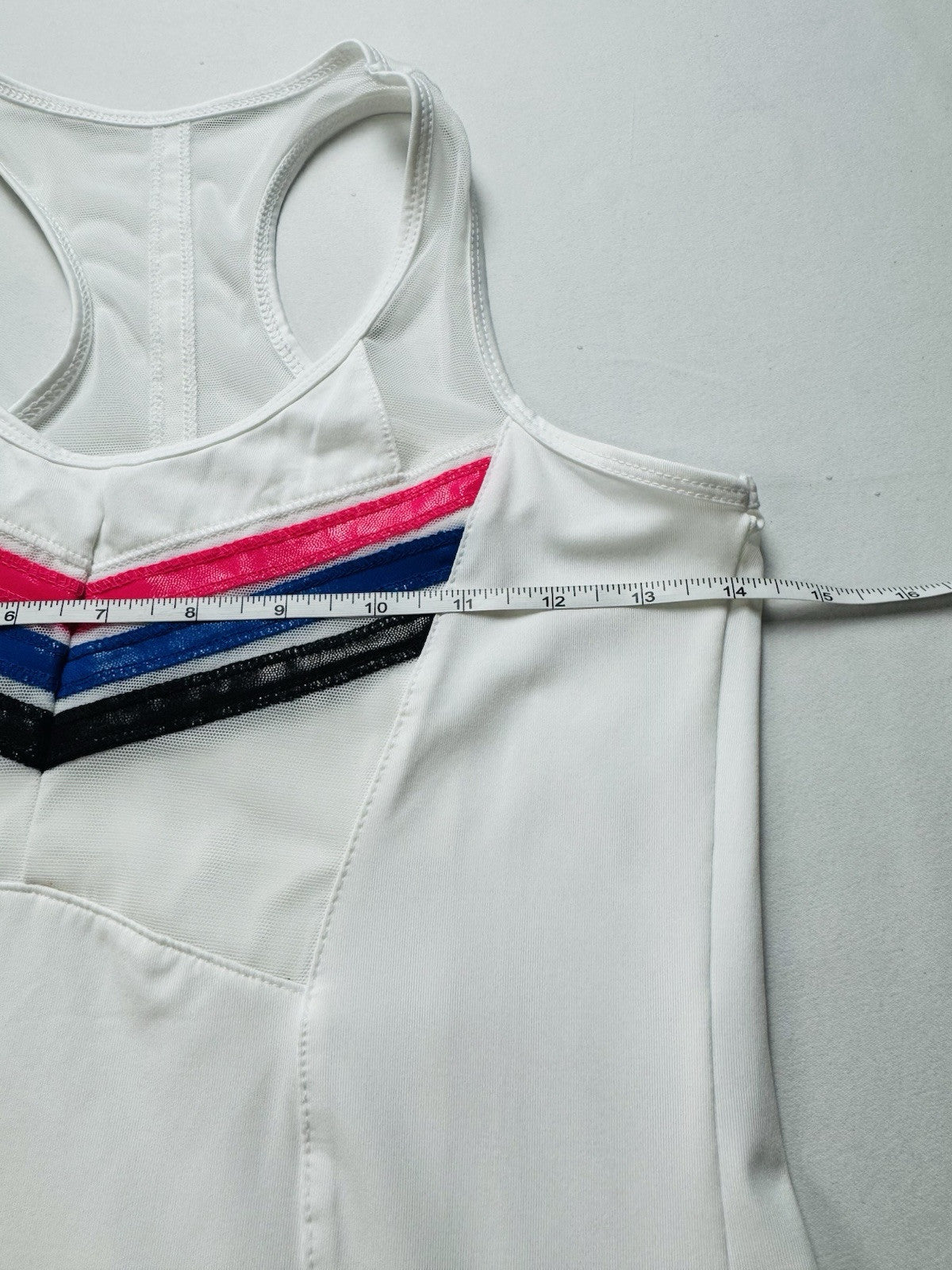 Lucky In Love Women’s Sleeveless Tennis Golf Tank Top Sz S   (B.148)