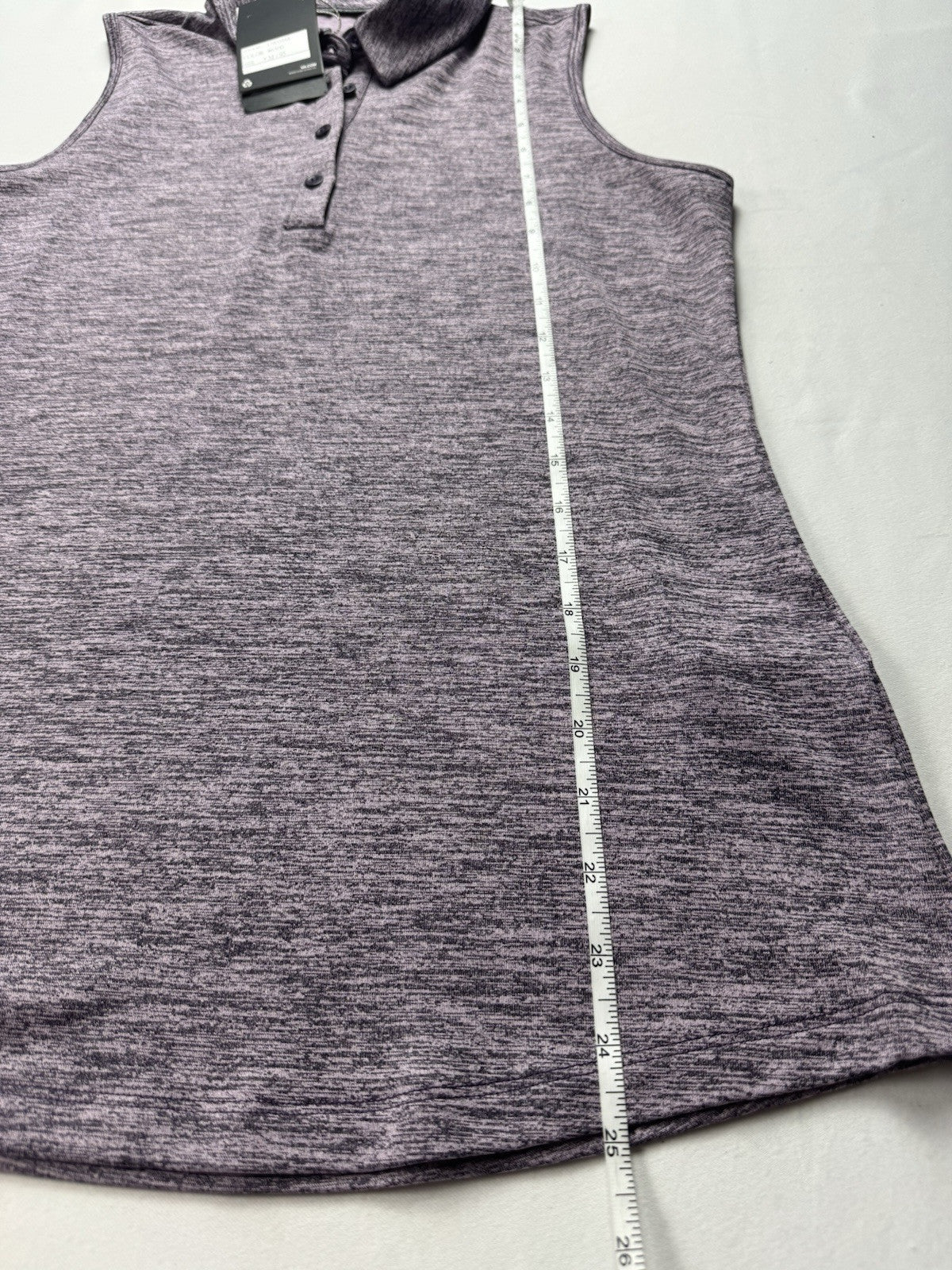 Under Armour Women's Golf Tennis Shirt Sz M.    (B.33)